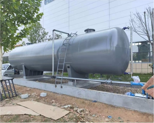 变压器油罐